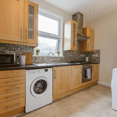 Mile End Rooms 57A Londra Esterno foto